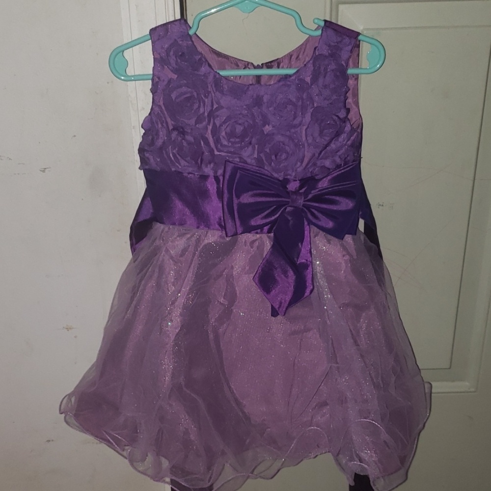 Girls dress